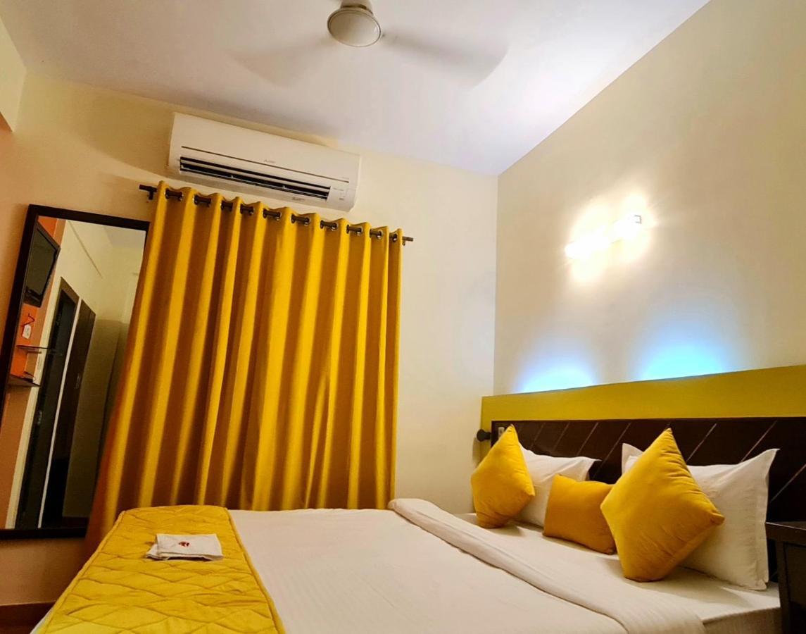Ronaldos & Restaurants Baga Hotel